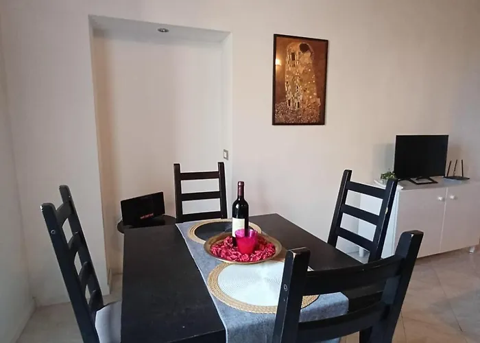Domus Esquilino Apartment *